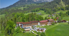 Alm- & Wellnesshotel Alpenhof